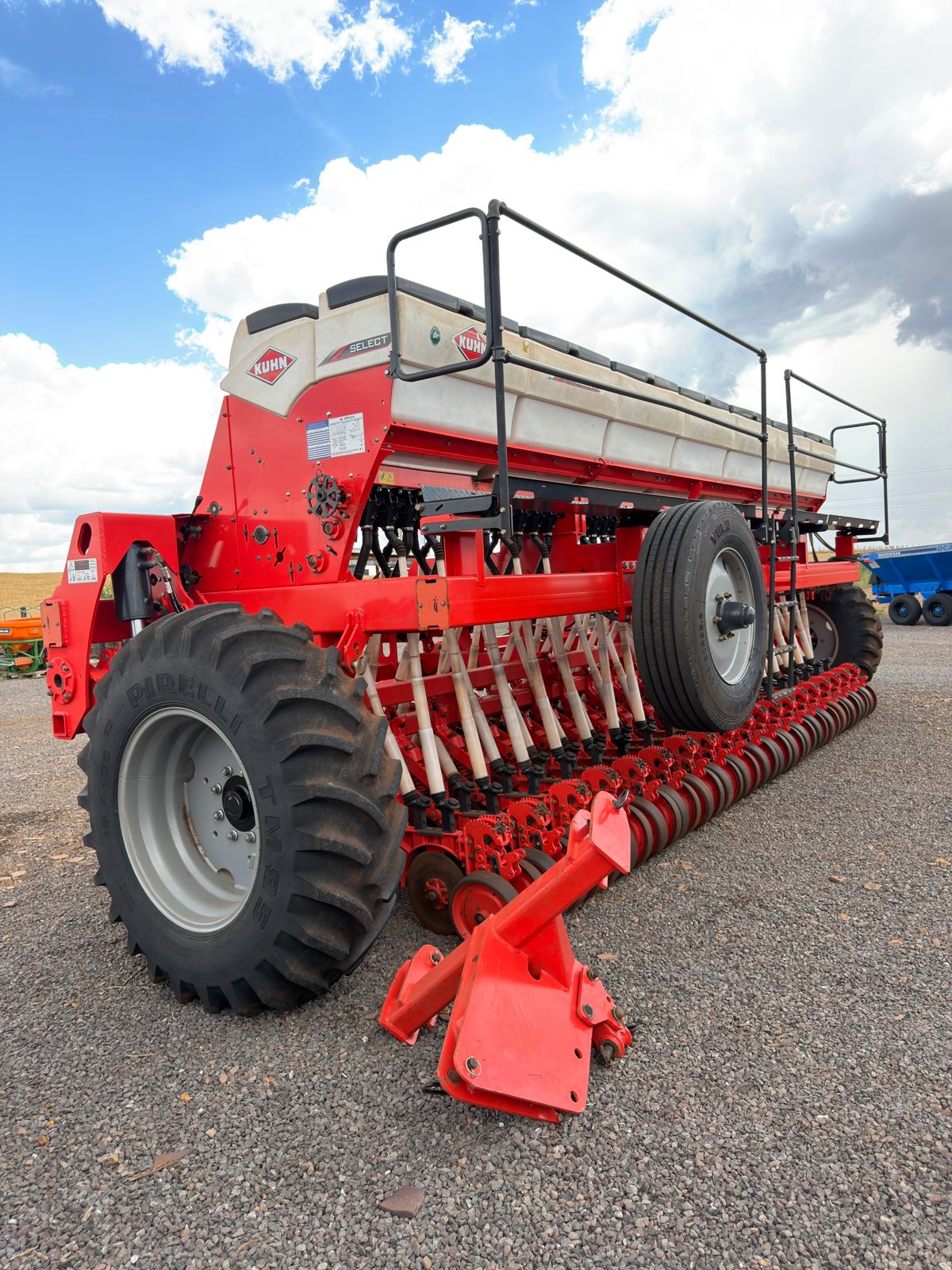 Semeadora Adubadora Select 39 – Kuhn